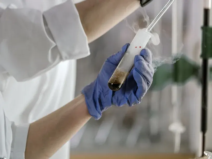 Clinical laboratory environment representing fertility preservation and freezing